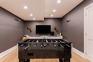 Home Theatres & Entertainment Rooms