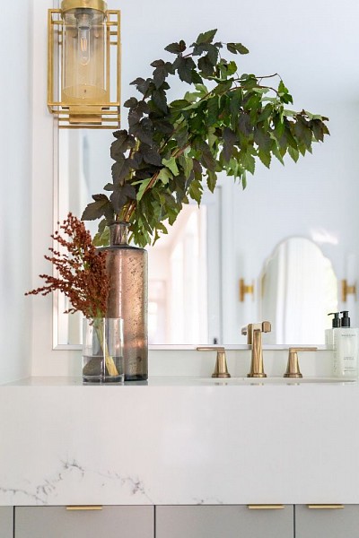 Kimberly M. / Oakville Review