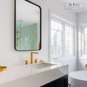 How to Optimize Space When Designing a Small Bathroom