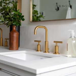 small bathroom renovation contractors